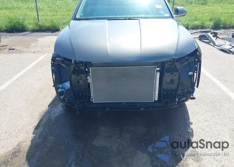 2022 Hyundai Tucson Limited z USA, uszkodzony, nr VIN 5NMJECAEXNH036688